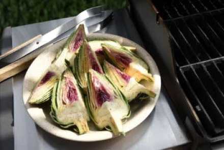 sliced fresh artichokes